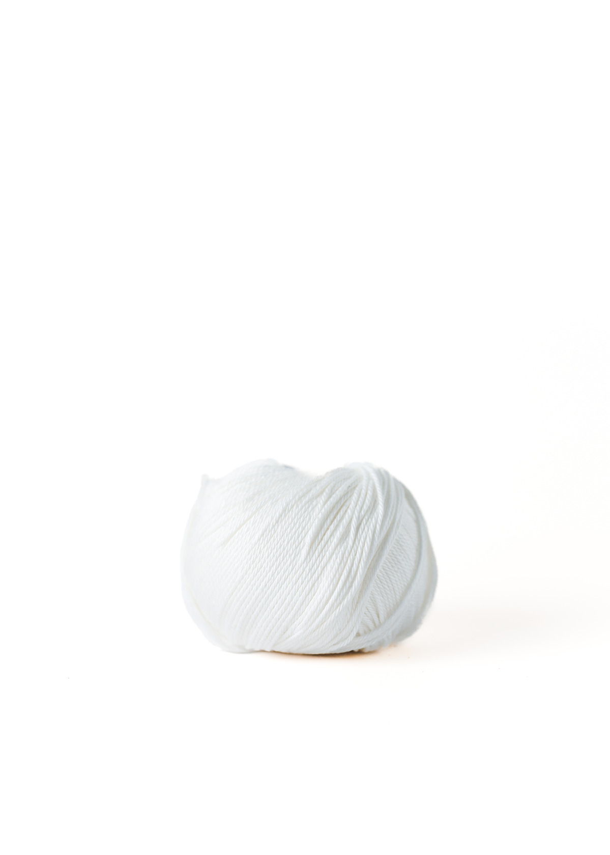 Нитки Wenus 3  50g (1500)