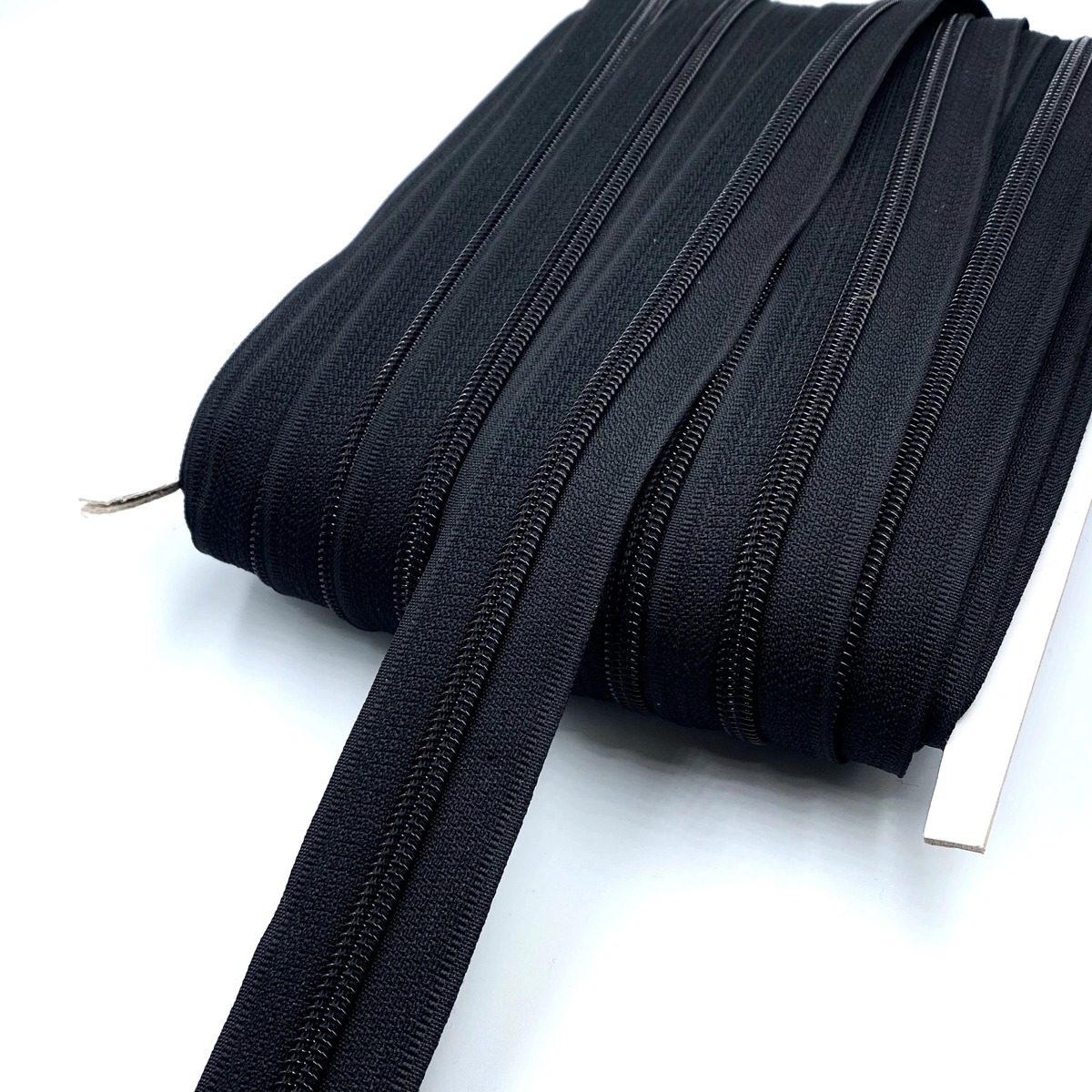 Стрічка блискавка № 5 SUWAKOWA Zipper (580)