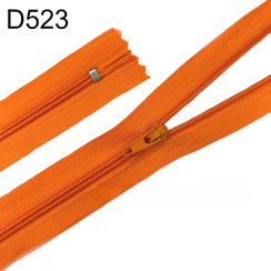 D523